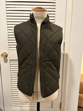 J.Crew Men's Quilted Vest Olive Green Diamond Pattern